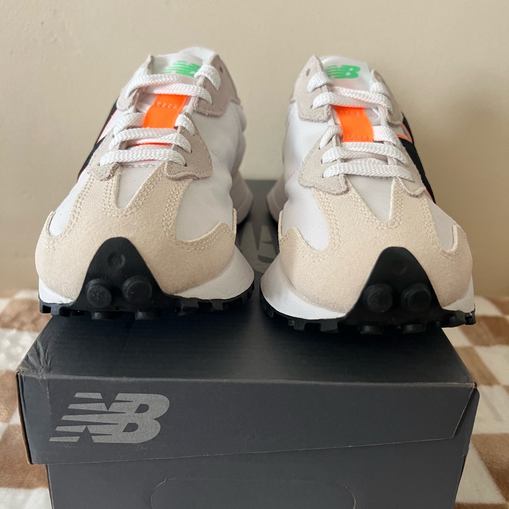 New Balance 327 Sneakers Lime Leaf/Hot Mango WS327NC Women’s Size 6.5 BNIB - Picture 8 of 16